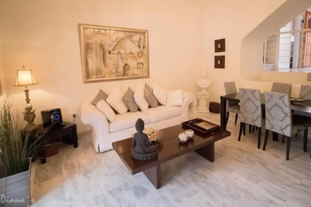 Σπίτι διακοπών 023 Enchanting 4 Bed Traditional Townhouse In Benalmadena Costa