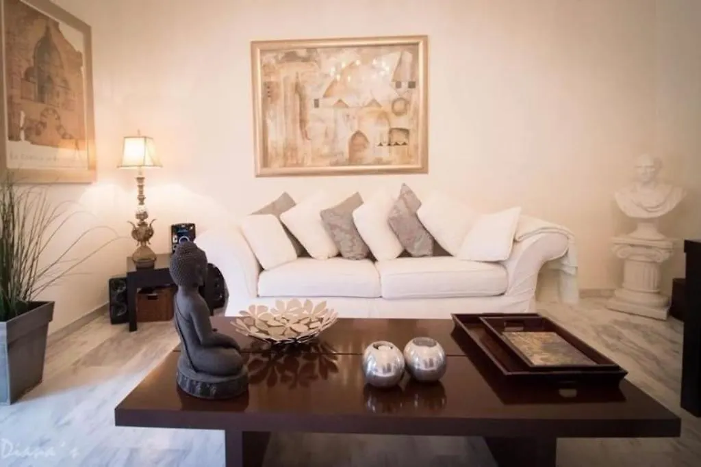 Σπίτι διακοπών 023 Enchanting 4 Bed Traditional Townhouse In Benalmadena Costa