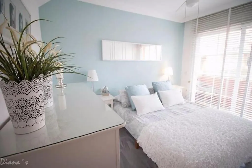Σπίτι διακοπών 023 Enchanting 4 Bed Traditional Townhouse In Benalmadena Costa