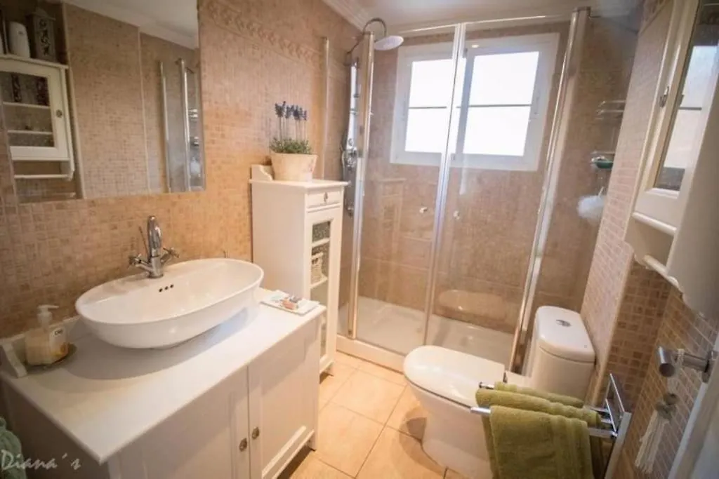 023 Enchanting 4 Bed Traditional Townhouse In Benalmadena Costa Holiday home